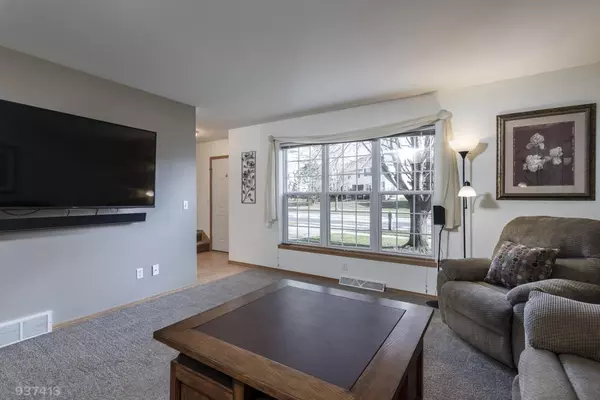 Sun Prairie, WI 53590,218 N Musket Ridge dr