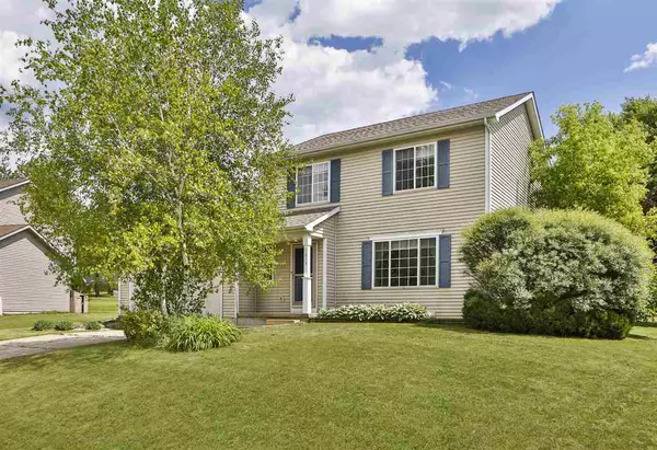 Sun Prairie, WI 53590,1013 Carriage Dr