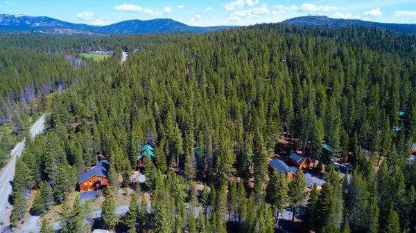 11483 Chamonix Road, Truckee, CA 96161