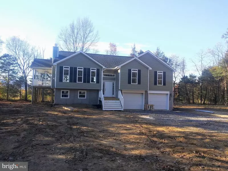 135 THICKET LN, Front Royal, VA 22630