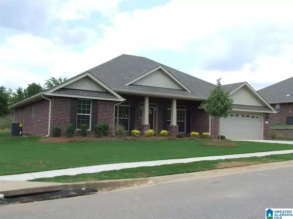 233 WATERFORD COVE TRL, Calera, AL 35040