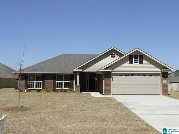 221 WATERFORD COVE TRL, Calera, AL 35040