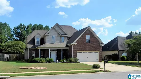 379 WATERFORD COVE TRL, Calera, AL 35040