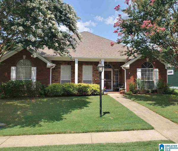 111 STRATFORD CIR, Pelham, AL 35124