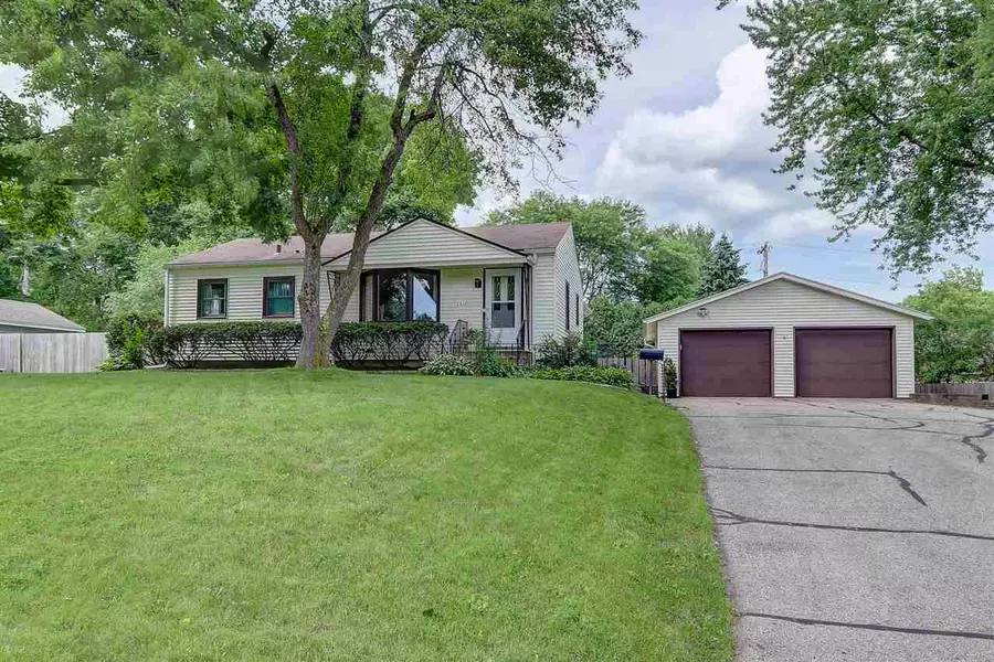 4928 Hammersley Rd, Madison, WI 53711