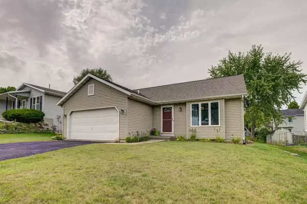 4406 Prairieview Dr, Madison, WI 53704