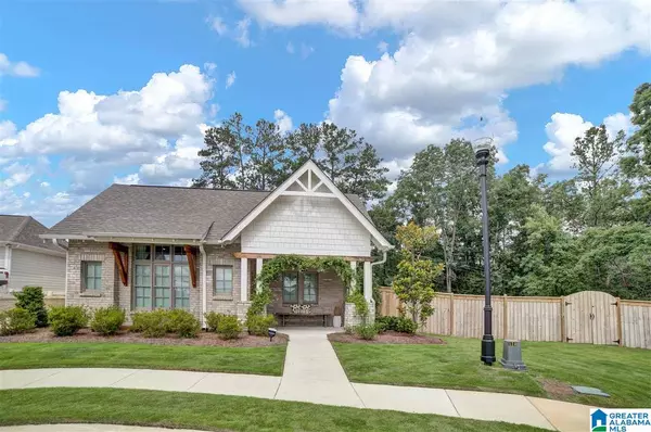 2692 ALTADENA RIDGE CIR, Vestavia Hills, AL 35243