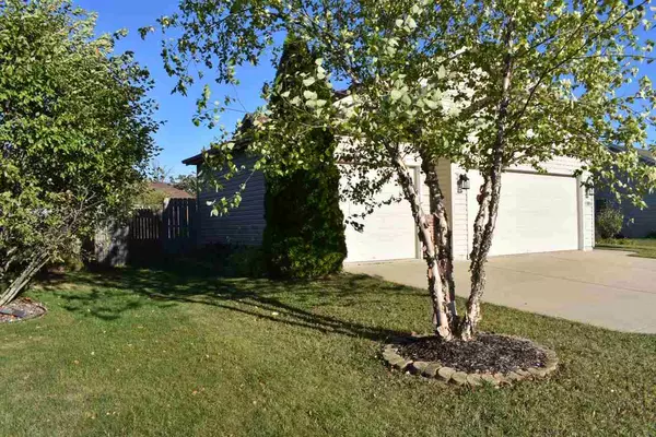 Edgerton, WI 53534,1365 Savannah Woods Dr