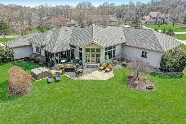 Waunakee, WI 53597,5616 Cobblestone Ln