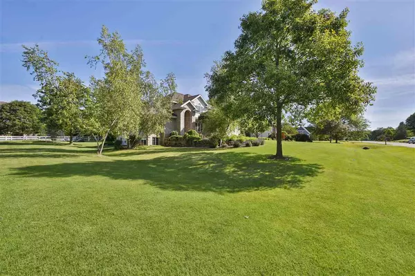 Waunakee, WI 53597,5648 Cobblestone Ln