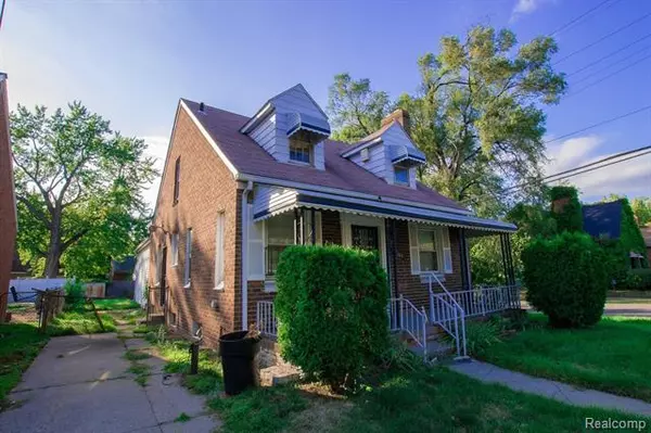 Detroit, MI 48235,17605 Tracey ST