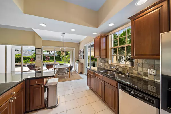 Palm Beach Gardens, FL 33410,8439 E Garden Oaks CIR