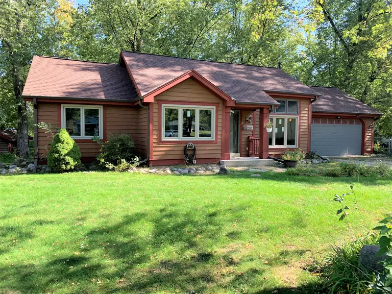 570 Lincoln St, Palmyra, WI 53156