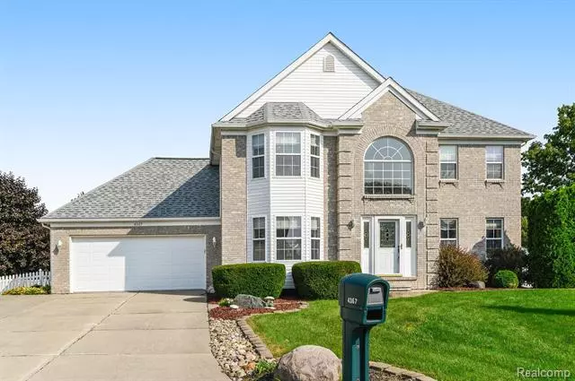 4367 COVEY CRT, Grand Blanc, MI 48439