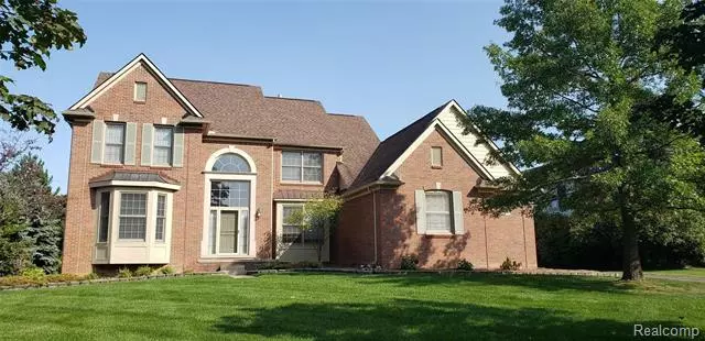 4599 Chatford CRT, Rochester, MI 48306