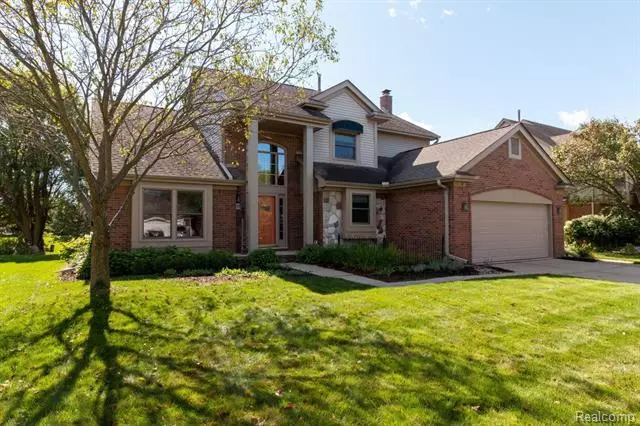 45053 MIDDLEBURY CRT, Canton, MI 48188