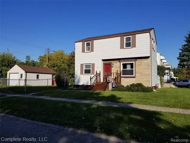 2102 STARKWEATHER ST, Flint, MI 48506