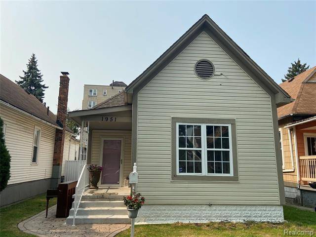 Detroit, MI 48216,1951 25TH ST