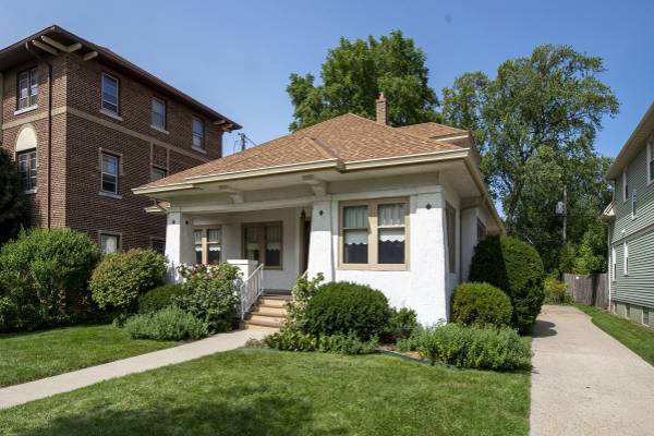 1814 E Olive St, Shorewood, WI 53211