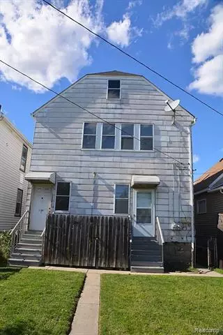 Hamtramck, MI 48212,3392 COMSTOCK ST