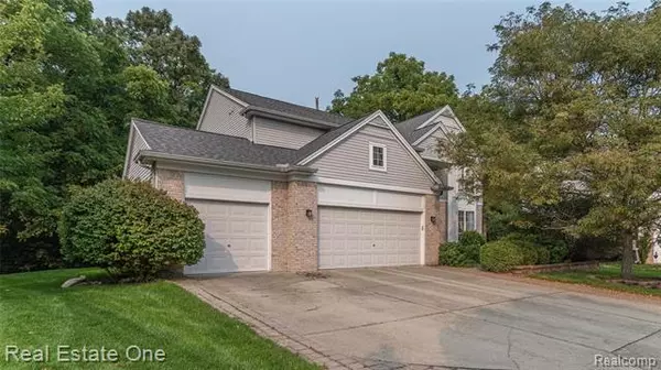 South Lyon, MI 48178,1101 Chestnut LN