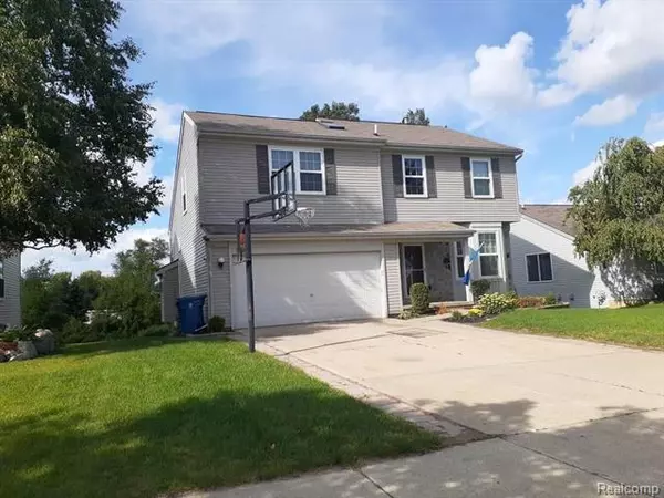 1768 Chelsea CIR, Howell, MI 48843