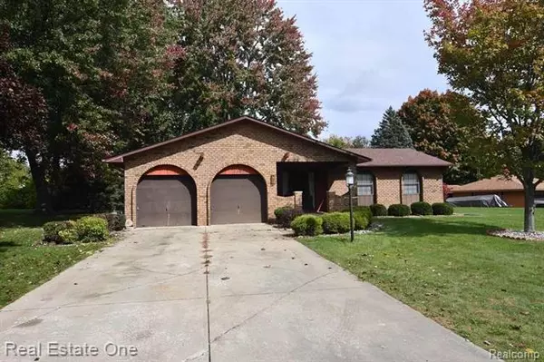 Grand Blanc Twp, MI 48439,3393 BRENTHILL DR