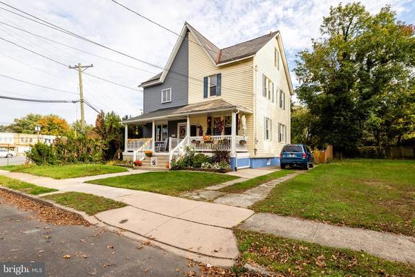 18 W PINE ST, Audubon, NJ 08106