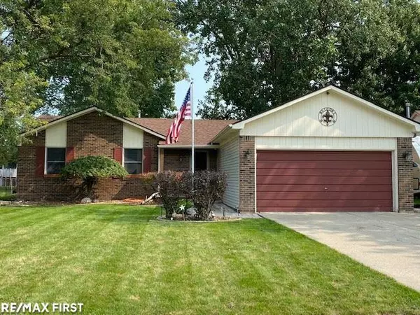 51634 N ADELE, Chesterfield Twp, MI 48047