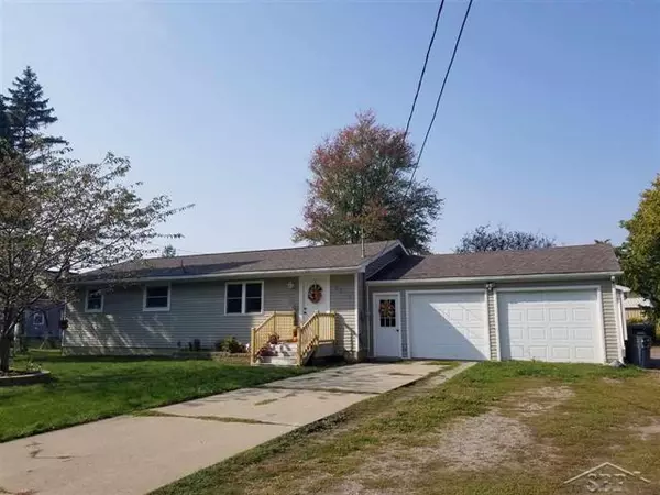 3111 HERMANSAU ROAD, Saginaw Twp, MI 48603