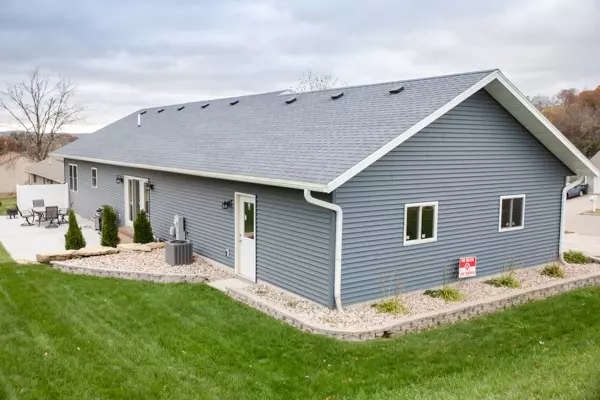 Reedsburg, WI 53959,2388 Doris Rd