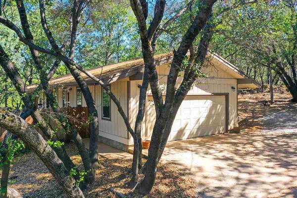 17113 Oscar Drive, Grass Valley, CA 95949