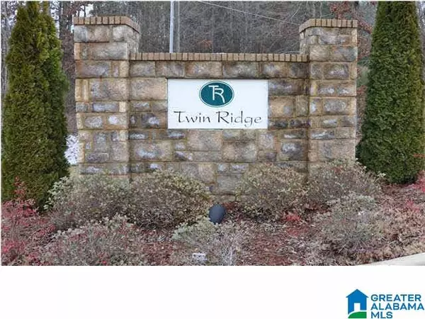 13 TWIN RIDGE CIR #13, Lincoln, AL 35096