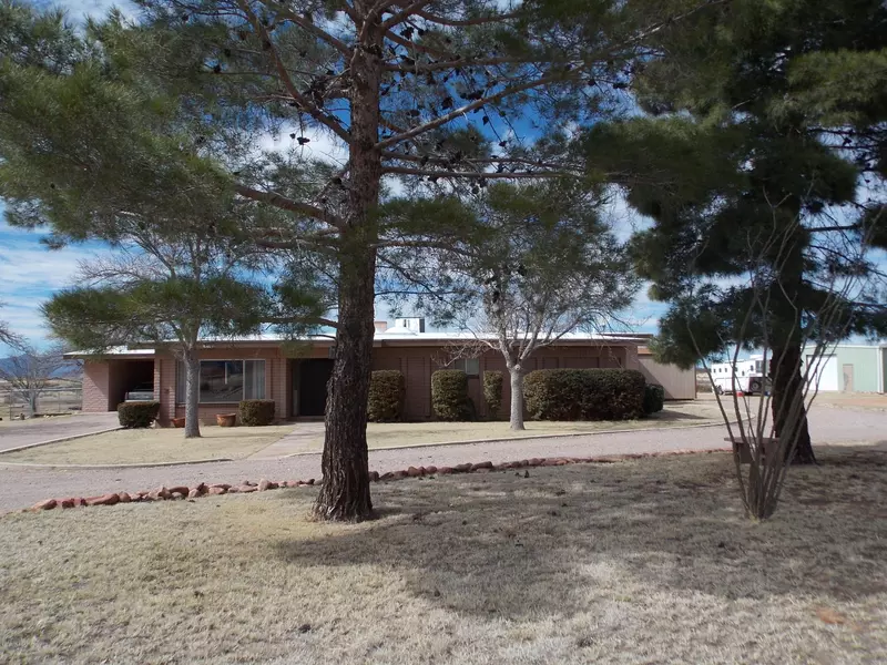 4268 Highway 82 - Red Mule Lane Lane, Elgin, AZ 85611