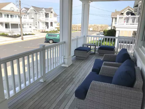 Stone Harbor, NJ 08247,9400 1st Avenue