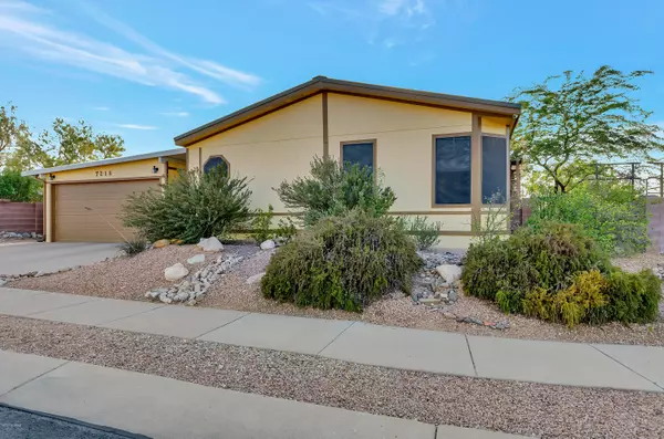 7216 S Badger Canyon Drive, Tucson, AZ 85756