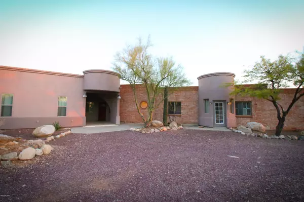 7020 N Camino De Fray Marcos, Tucson, AZ 85718