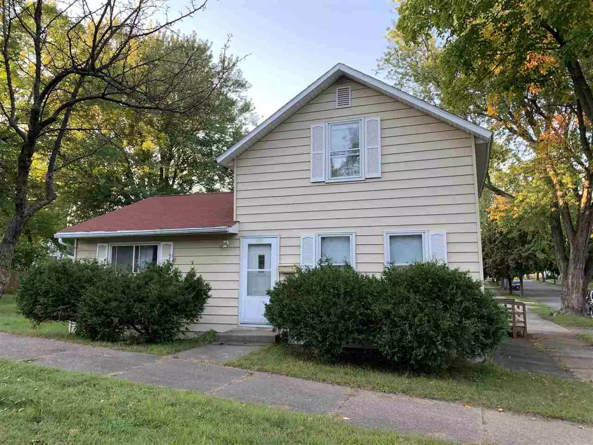 Wausau, WI 54401,502 MAPLE STREET