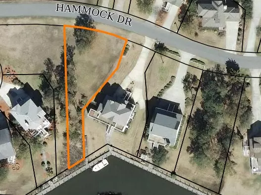 8 Hammock Drive #Lot 8, Manteo, NC 27954