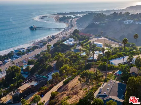 3662 Sweetwater Canyon Dr, Malibu, CA 90265