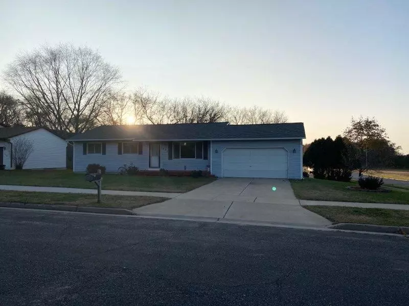 Reedsburg, WI 53959,1821 Taylor Cir