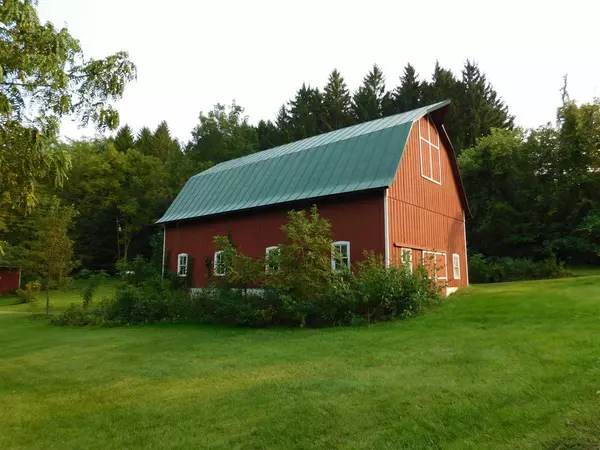 Dodgeville, WI 53533,5821 Mill Rd