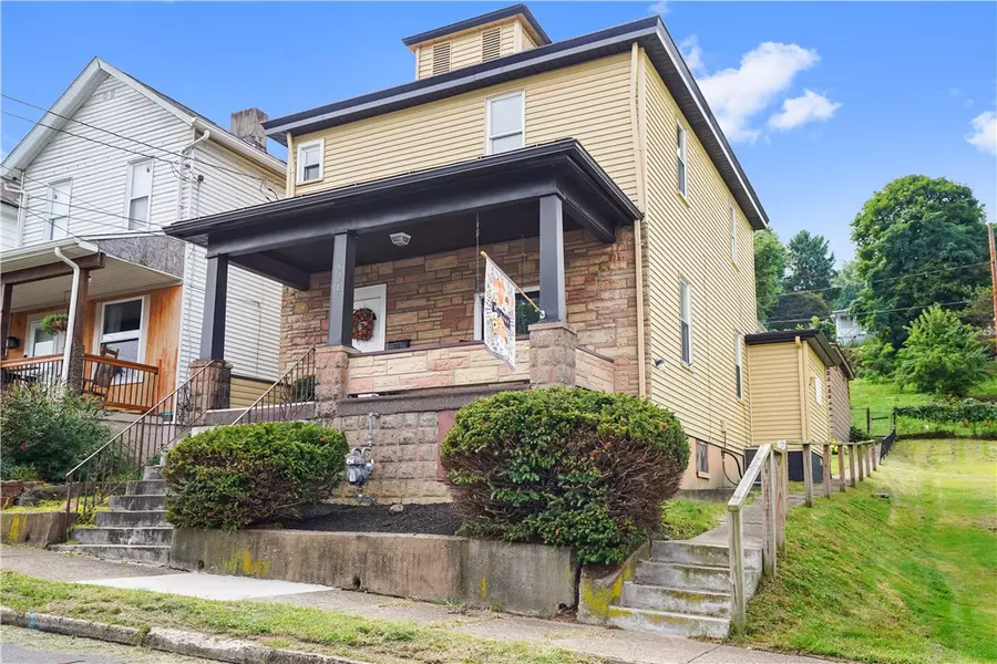 524 Conrad, North Charleroi, PA 15012