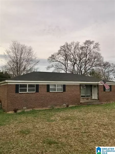 3337 LIVINGSTON TRC, Sylacauga, AL 35150