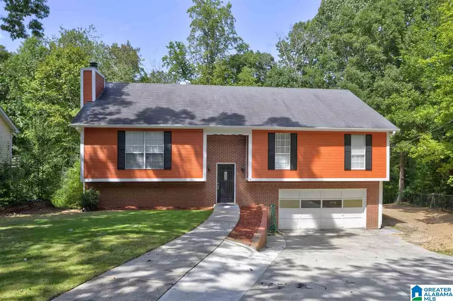 2588 DALY DR, Birmingham, AL 35235