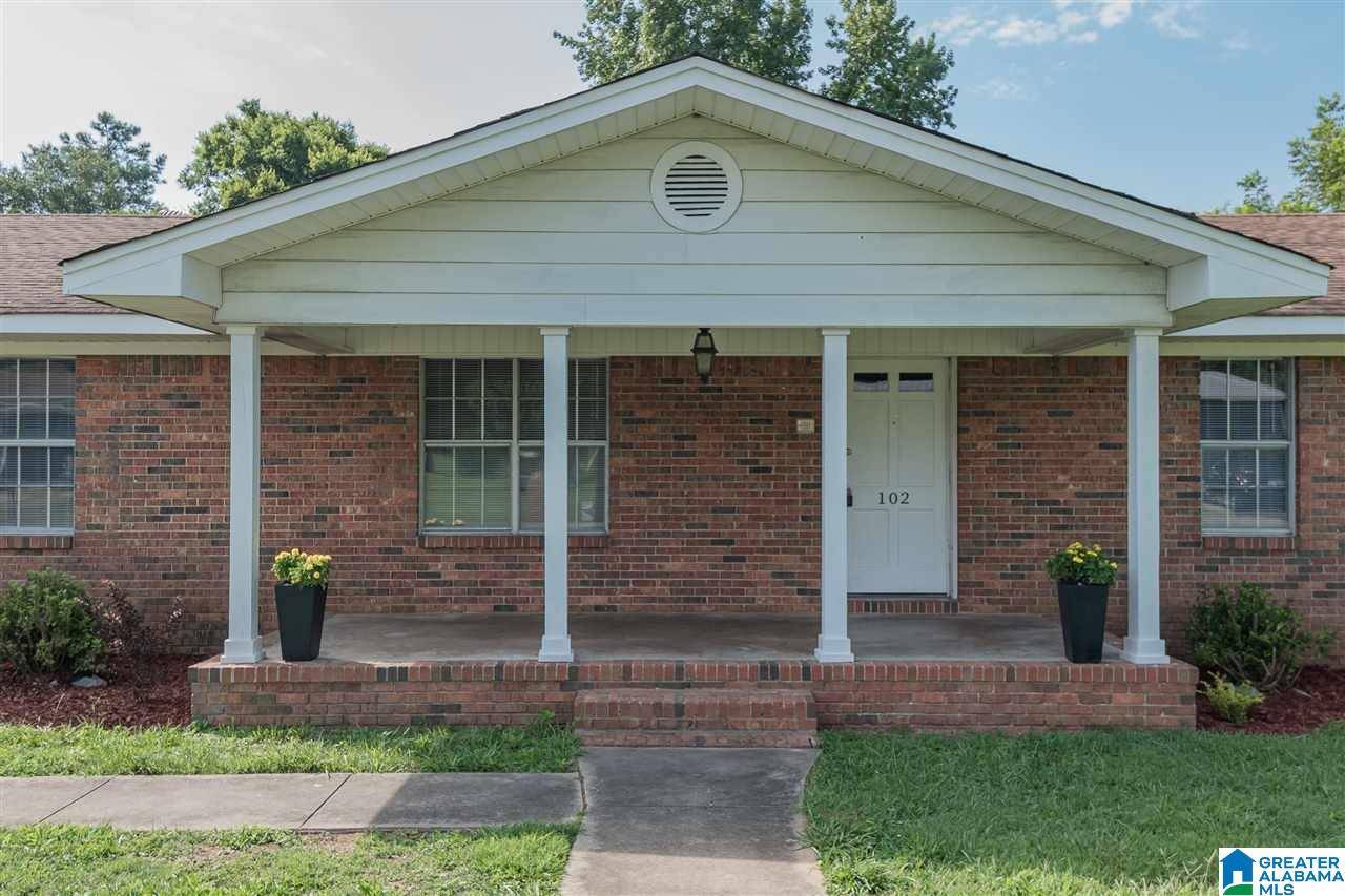 Bessemer, AL 35023,102 BEASLEY DR