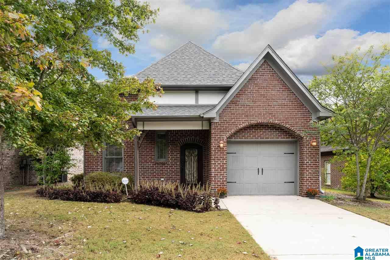 1155 OVERLOOK DR, Trussville, AL 35173