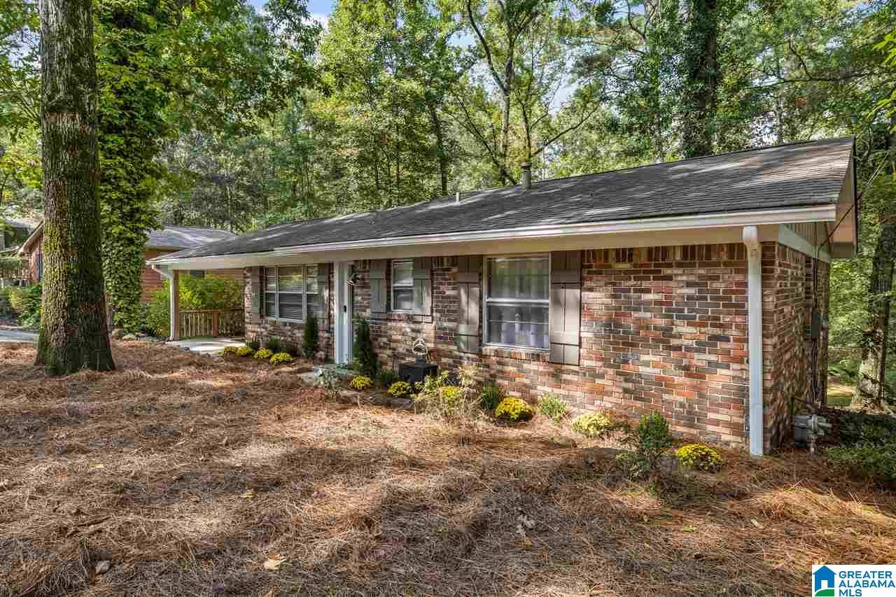 2970 LAKE PARK CIR, Birmingham, AL 35242