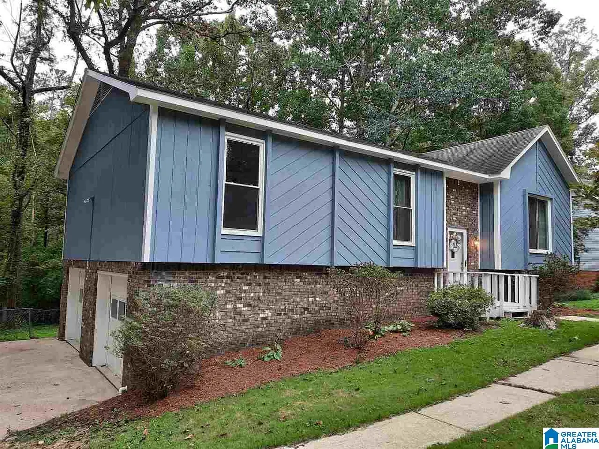 5645 HAMPTON RD, Irondale, AL 35210