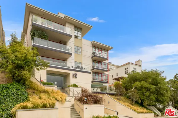 870 HAVERFORD AVE #203, Pacific Palisades, CA 90272